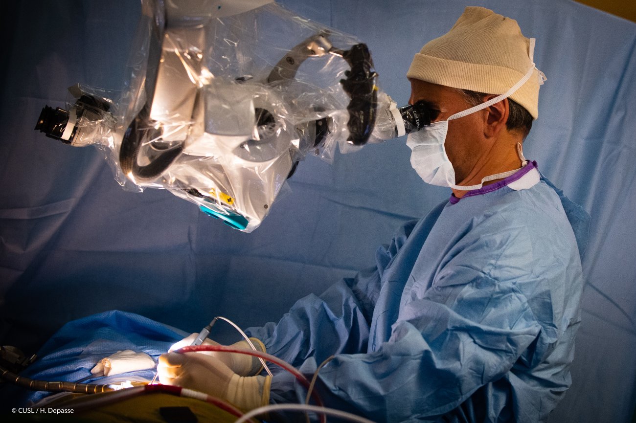operation-neurochirurgie