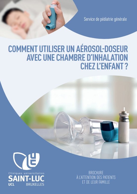 Comment utiliser un aérosol-doseur avec une chambre d'inhalation chez l'enfant ?